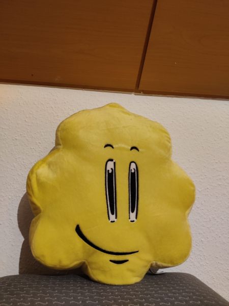 Datei:Gelbes Kissen.jpg